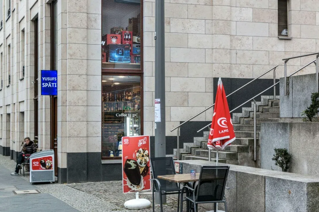 Späti am Gleisdreieck, Berlin