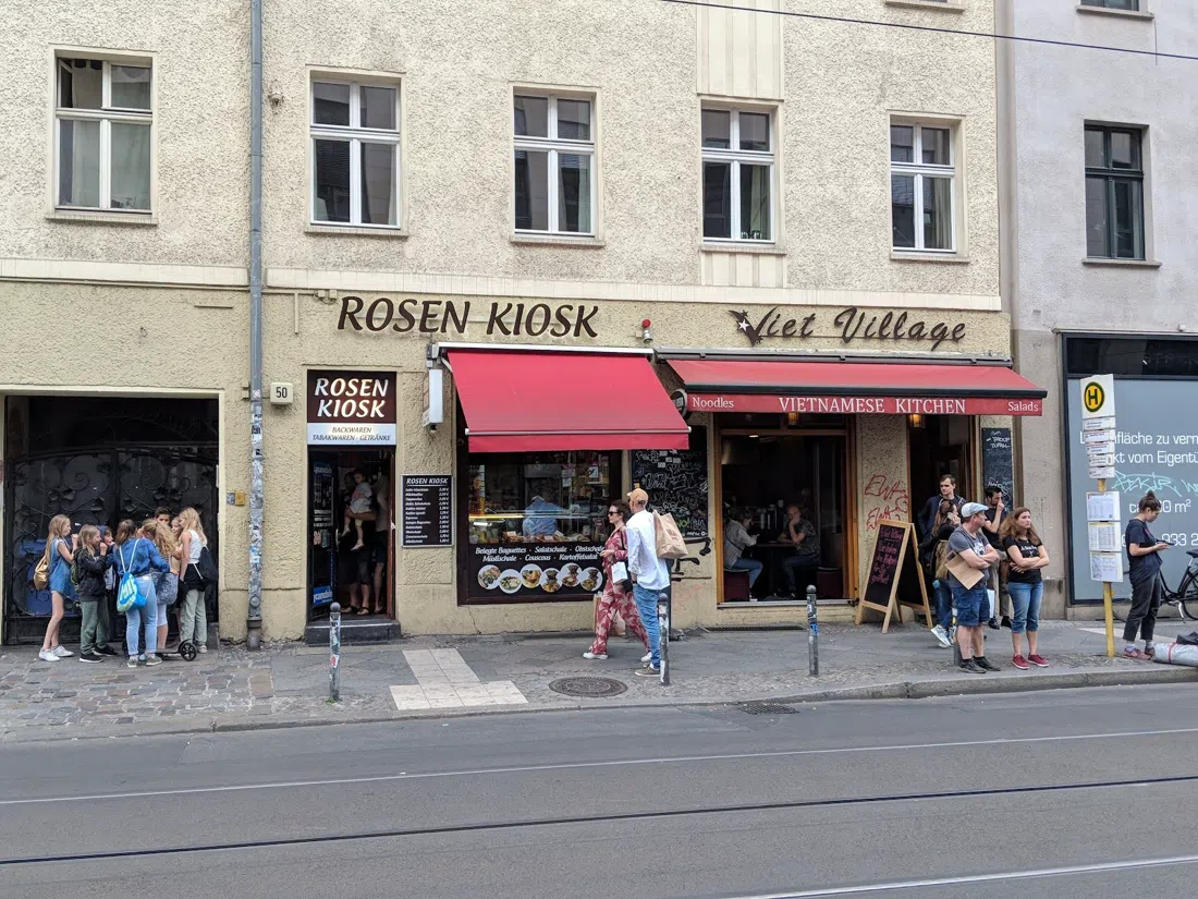 Späti in der Sonne, Berlin