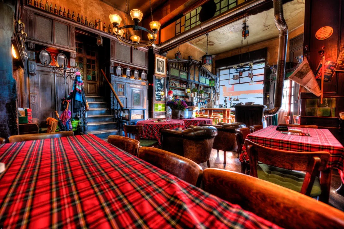 Henne Alt-Berliner Wirtshaus, Berlin